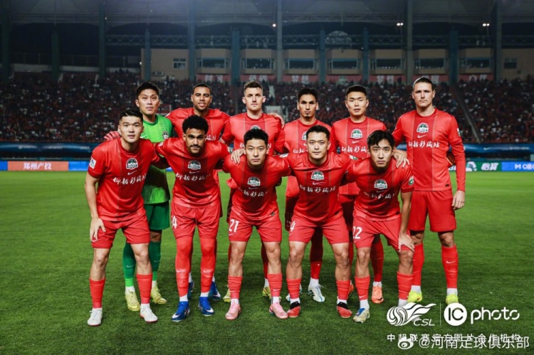 河南主場0-3完敗申花 點球+兩連擊鎖定勝局 河南主場0-3完敗申花 點球+兩連擊鎖定勝局