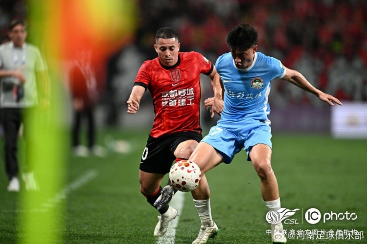 成都蓉城3-0河南，索羅金破門韋世豪拜合拉木建功