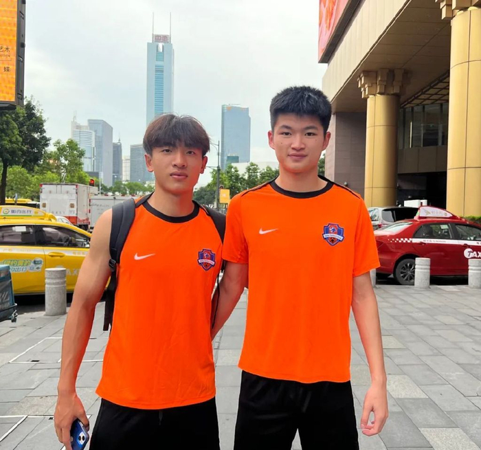 17歲魏祥鑫跳級(jí)入選U22國足：越早留洋越好，歐塞爾試訓(xùn)最直觀感觸