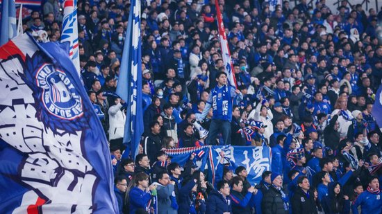 申花主場球市數(shù)據(jù)：場均2.8萬人，周邊銷售破千萬，五年增長五倍