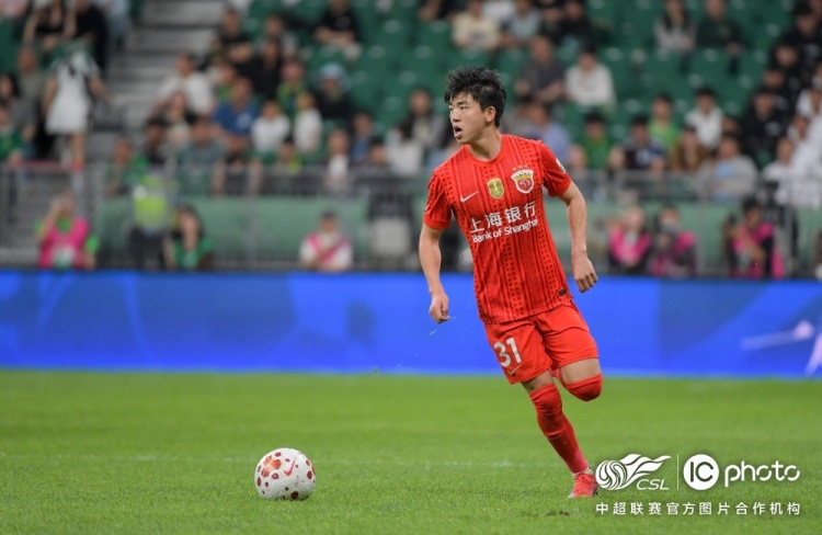 VAR三次介入 海港2-2客平國安 兩度領(lǐng)先均被扳平 VAR三次介入 海港2-2客平國安 兩度領(lǐng)先均被扳平