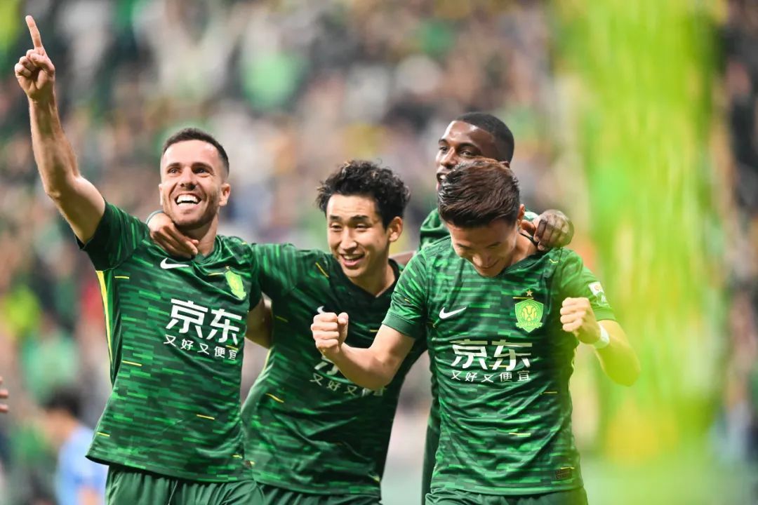 五連勝創(chuàng)隊(duì)史紀(jì)錄，國(guó)安卻因訓(xùn)練場(chǎng)自曝尷尬