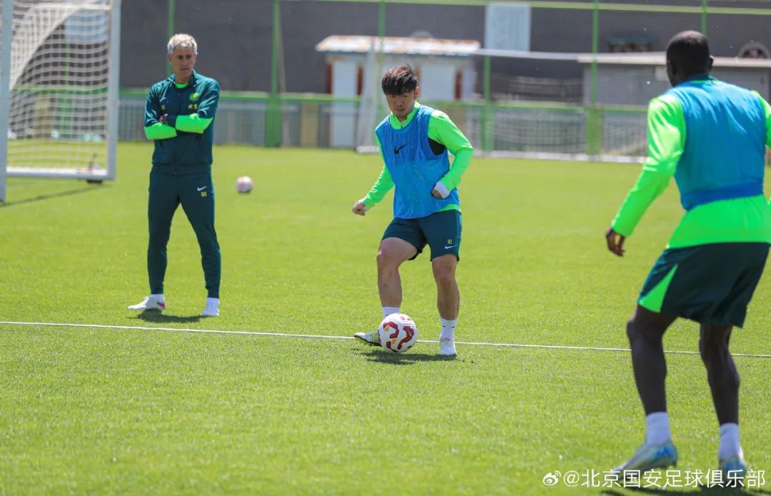 五連勝創(chuàng)隊(duì)史紀(jì)錄，國(guó)安卻因訓(xùn)練場(chǎng)自曝尷尬