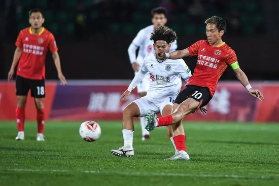 邦本宜裕四助攻安以恩大四喜 遼寧鐵人7-1創(chuàng)隊史最大比分勝利