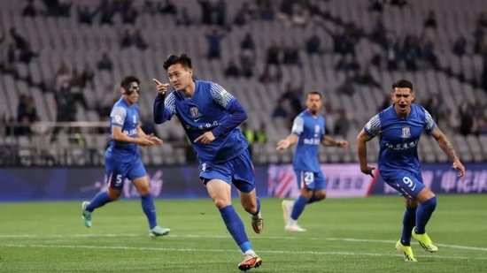 特謝拉連續(xù)世界波救主 申花3-2險勝副班長暴露深層危機