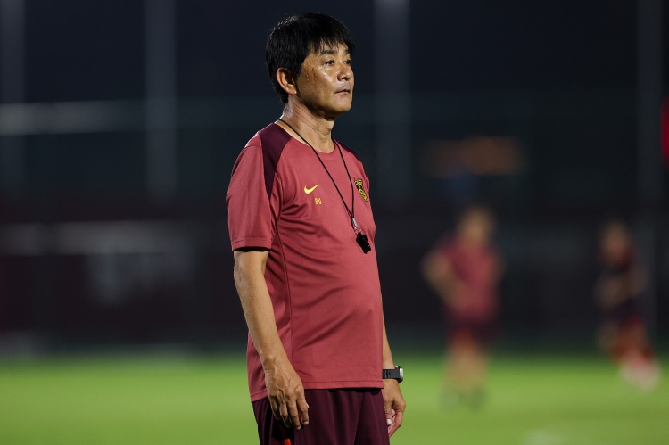 浮嶋敏低開高走：U17國足殺入決賽，臨場換位何思凡成關(guān)鍵