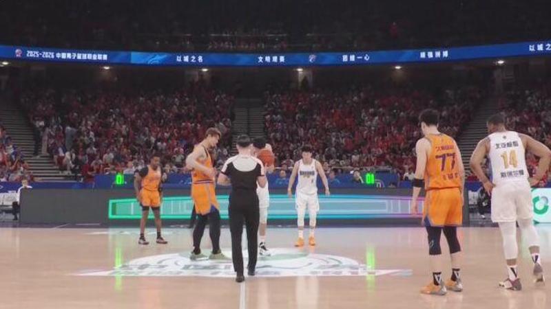 [CCTV全場集錦]??北京僅6次罰球仍勝上海扳平大比分1-1 陳盈駿26分 古德溫32分
