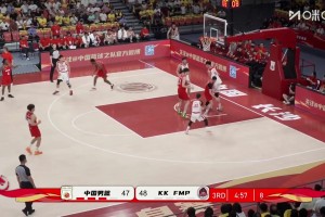 [徐昕釘板大帽]遮天蔽日??徐昕籃下協(xié)防送出釘板大帽?。?><img src=