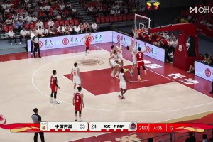 [王俊杰單打]堅(jiān)決往里鑿！王俊杰接球強(qiáng)吃對(duì)手 虛晃一槍后打板拋進(jìn)！