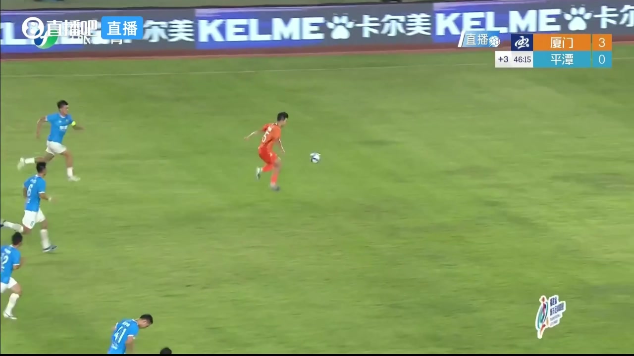 孫景濠單刀破門上演帽子戲法，廈門隊4-0領先平潭隊