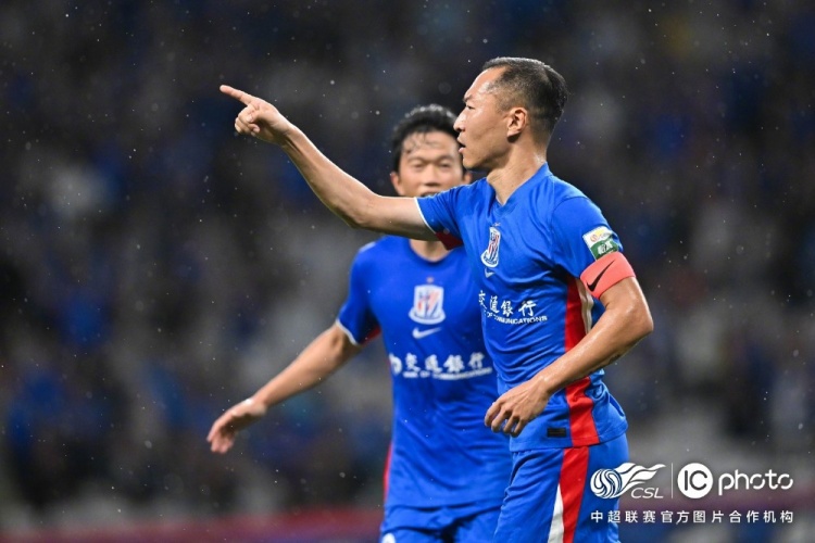 吳曦傳射阿蘇埃造點，申花3-2險勝浙江