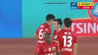 13輪不敗 西海岸2-1十人海港 張?jiān)粗奔t阿齊茲兩助攻 VAR取消四球