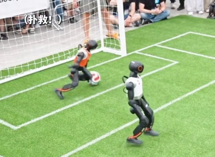清華火神隊(duì)衛(wèi)冕RoboCup人形組世界冠軍