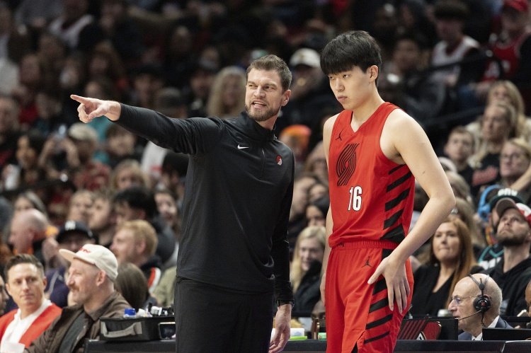 斯普利特曝保護策略：楊瀚森未達NBA標準，場均7分鐘非偶然