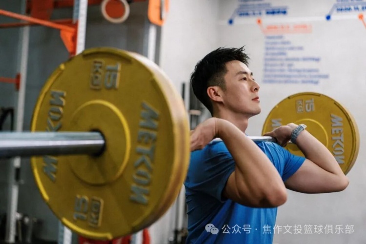 焦作文投簽下運動表現(xiàn)教練范江天 曾隨河南U22全運會第八