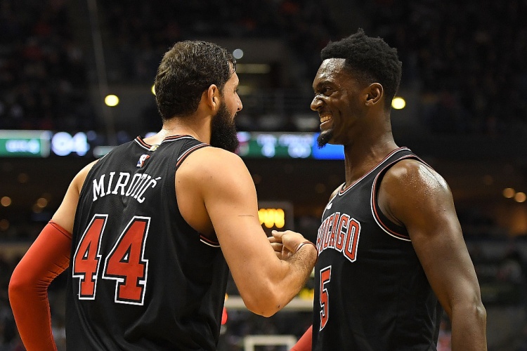 阿德巴約拳擊希羅面部！NBA隊友反目史再添新章