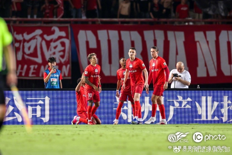 河南主場(chǎng)5-1狂勝海牛 納薩里奧古斯塔沃梅開(kāi)二度