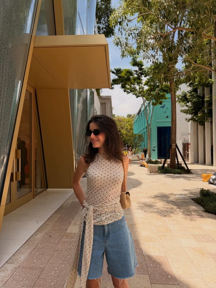 佩德里奪冠吻女友 瓦爾加31歲生日派對星光熠熠