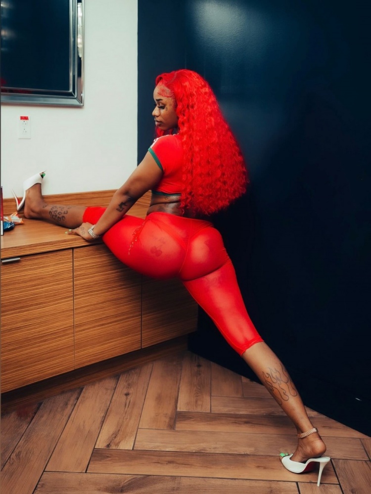 杜蘭特與說唱歌手Sexyy Red親密合照曝光