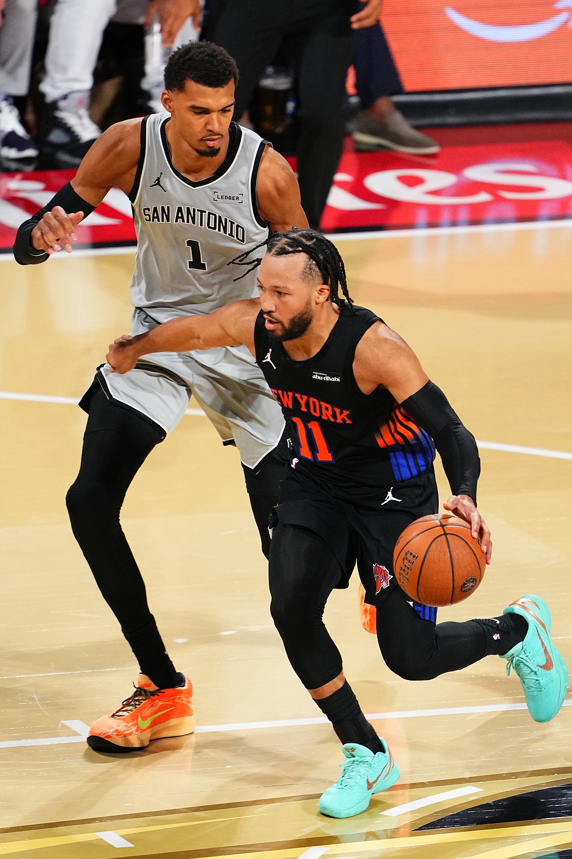 文班亞馬成NBA2K27標(biāo)準(zhǔn)版封面人物 本·斯蒂勒直言尼克斯五場(chǎng)奪冠