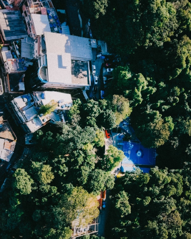 切爾西兩個月內(nèi)連建兩座巴西社區(qū)球場：里約羅西尼亞項目落地