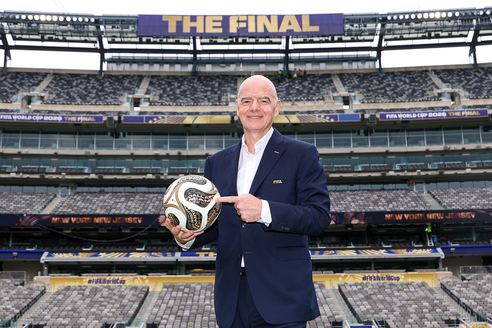FIFA成立商業(yè)子公司估值200億美元 歐足聯(lián)炮轟因凡蒂諾 歐洲醞釀抵制世界杯