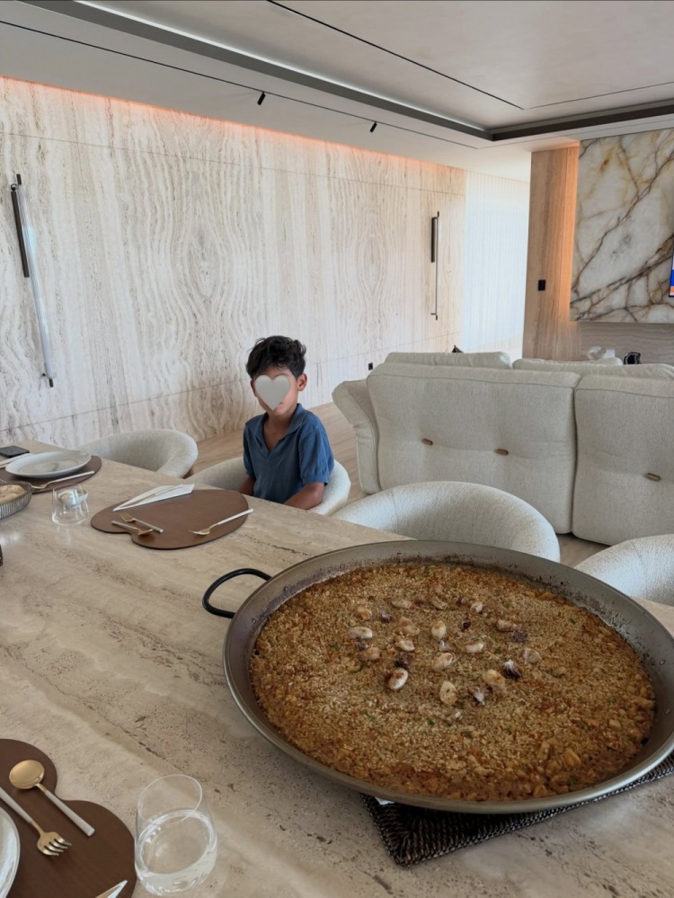 C羅喬治娜高爾夫合練曬照 婚禮計劃延至2026年后