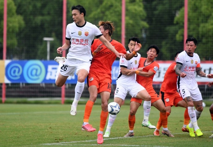 張琳芃頭槌劉祝潤(rùn)爆射 海港2-1險(xiǎn)勝賽更達(dá)晉級(jí)